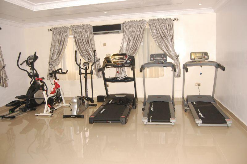 Ben Auto Hotel Лаґос Екстер'єр фото